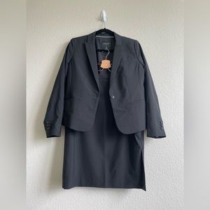 Banana Republic Skirt Suit